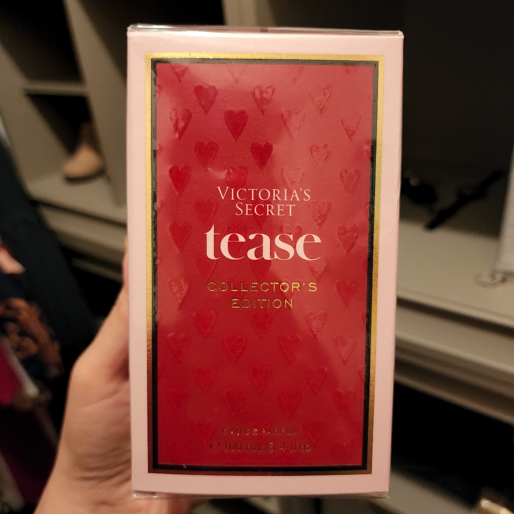 Victoria's Secret Tease